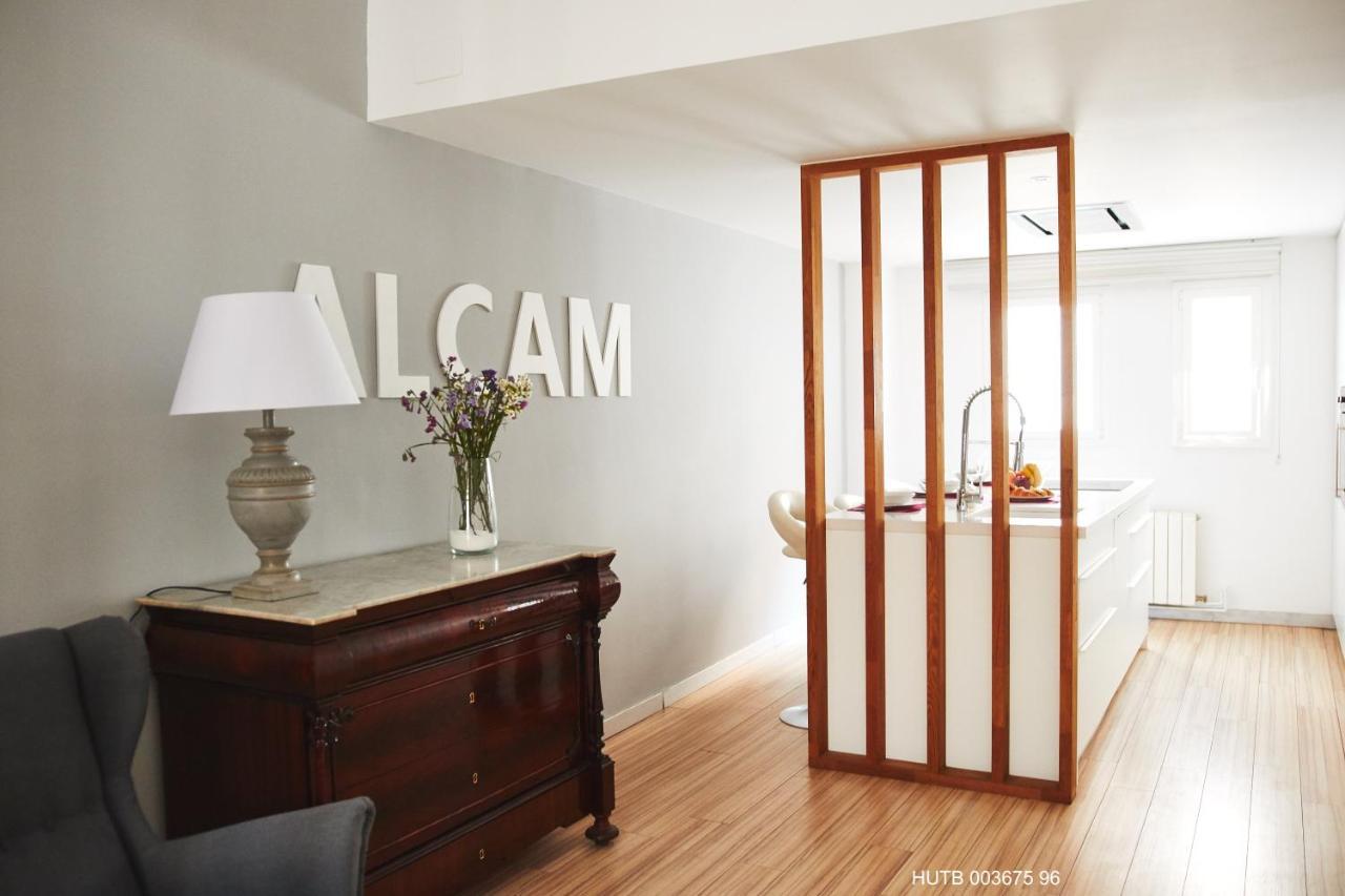 Alcam Alio Cine Apartment Барселона Екстериор снимка