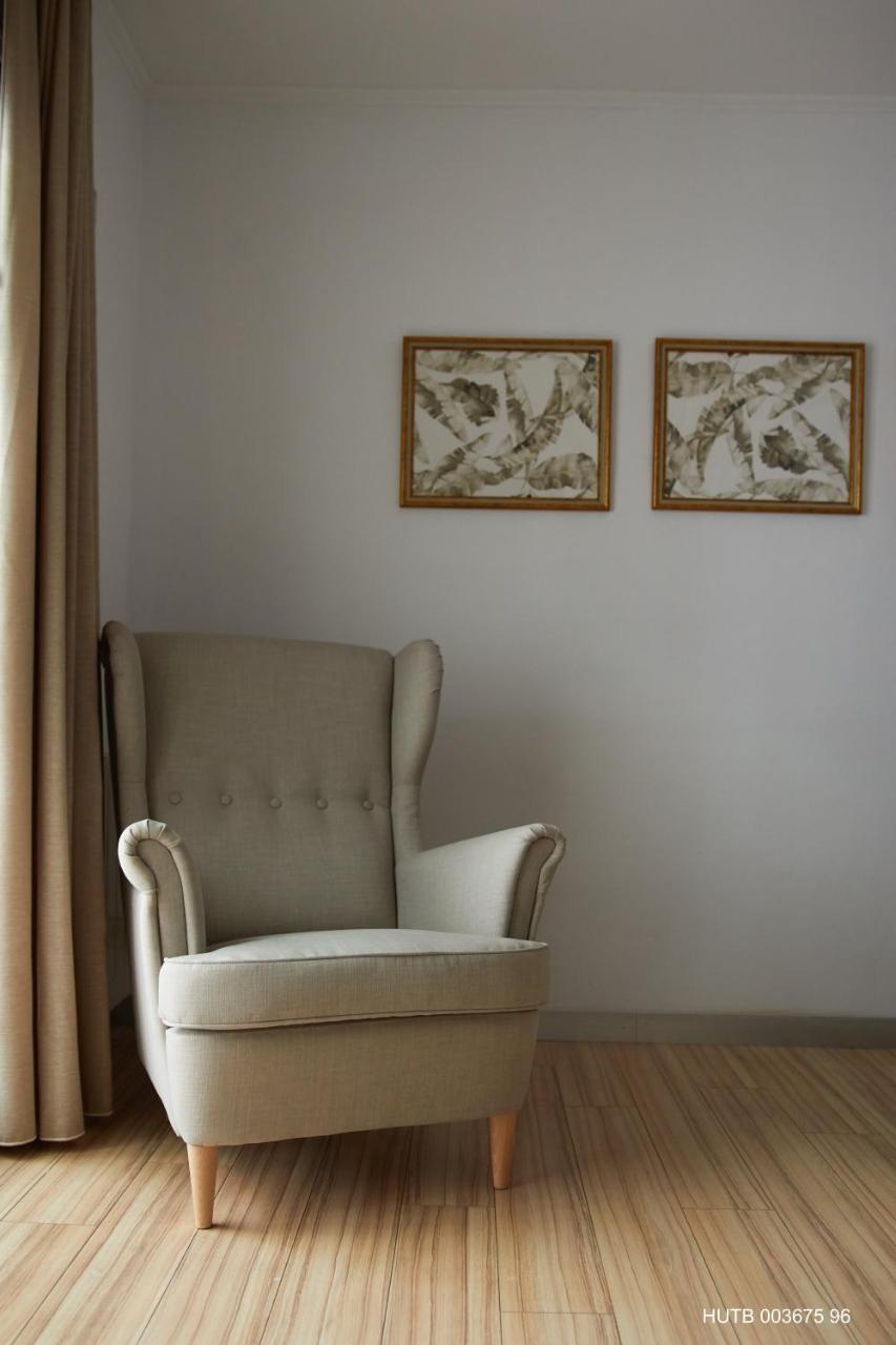 Alcam Alio Cine Apartment Барселона Екстериор снимка
