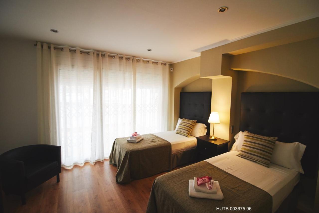 Alcam Alio Cine Apartment Барселона Екстериор снимка