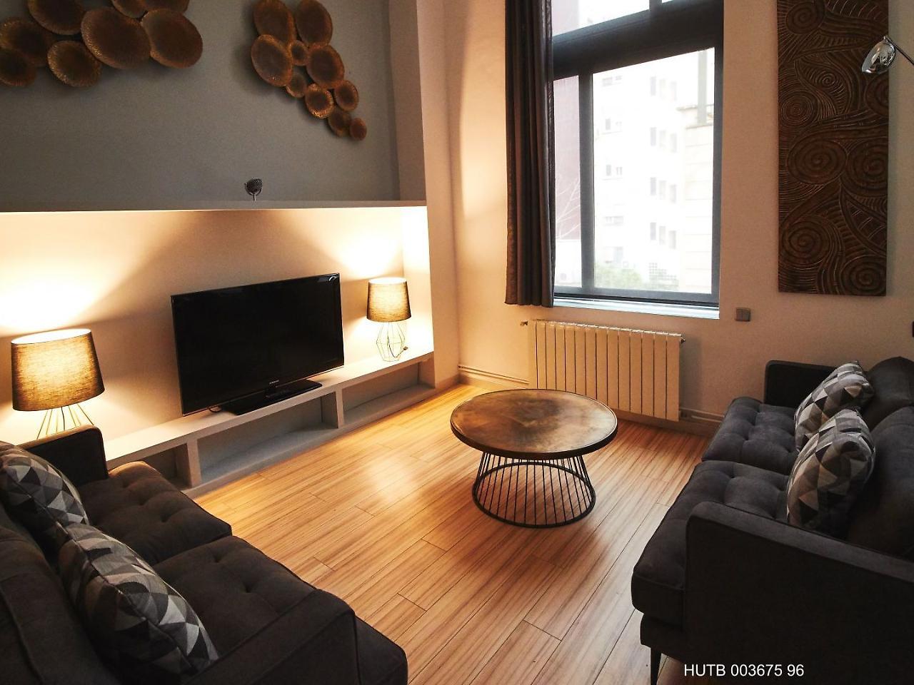 Alcam Alio Cine Apartment Барселона Екстериор снимка